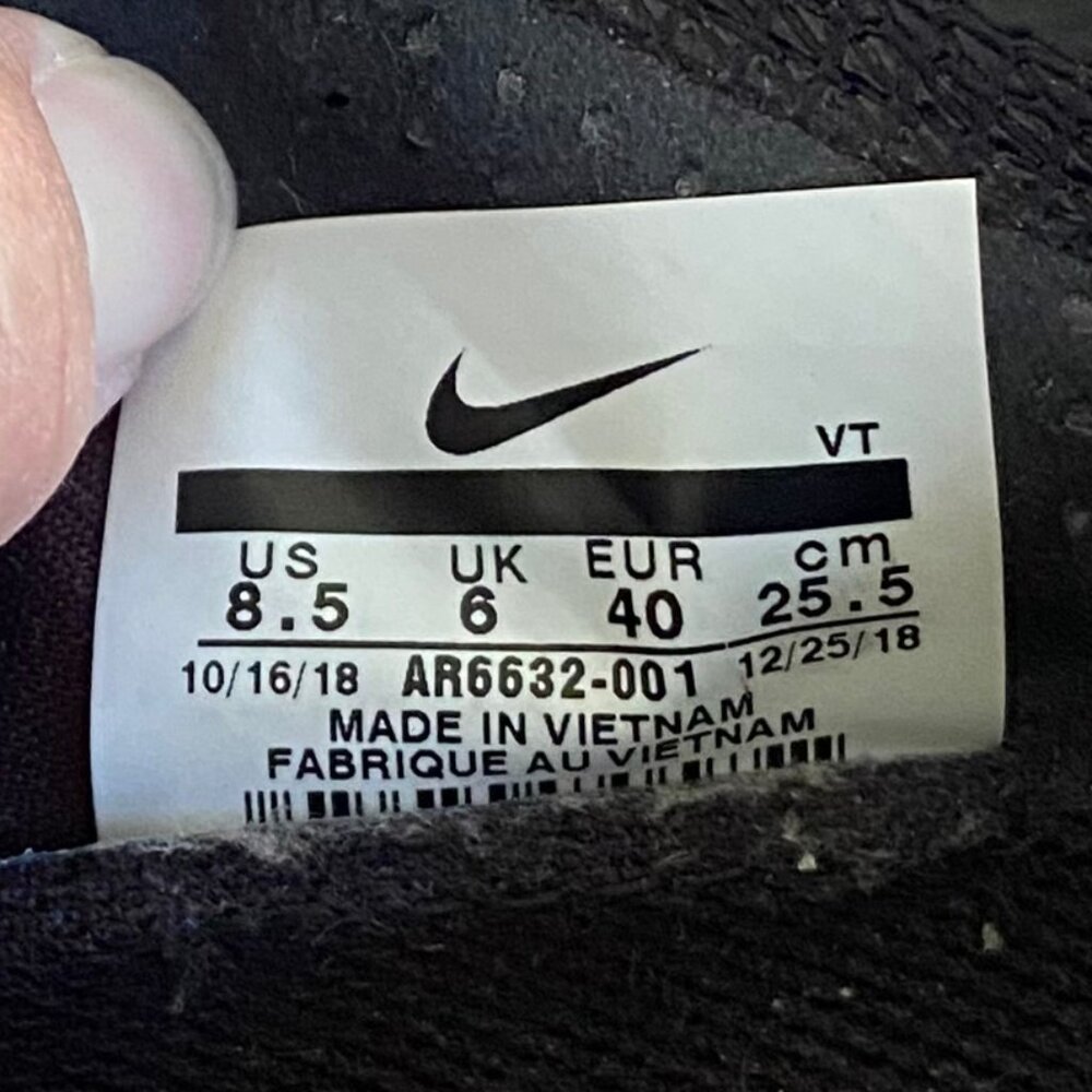 Women's Nike Air Vapormax 2019 Sneakers Size 8.5 - Picture 10 of 13